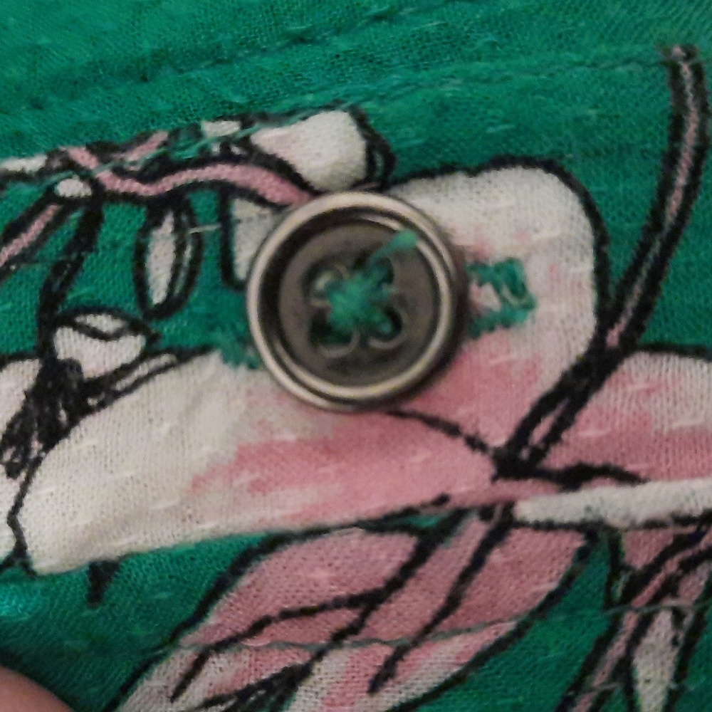 TORRID SIZE 2 - Picture 6 of 7